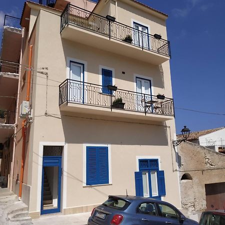 קאסטלמארה דל גולפו Marina Blu Rooms מראה חיצוני תמונה