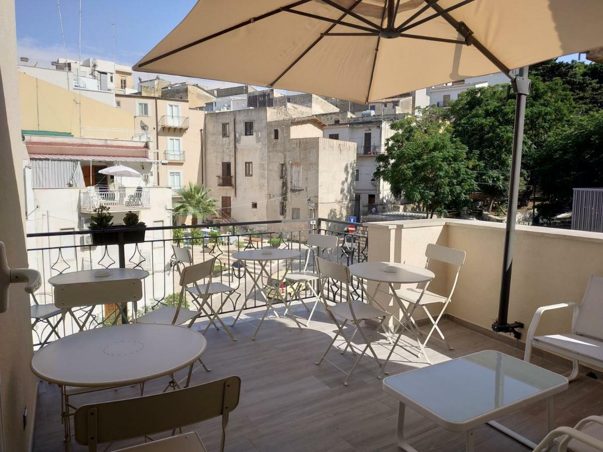 קאסטלמארה דל גולפו Marina Blu Rooms מראה חיצוני תמונה